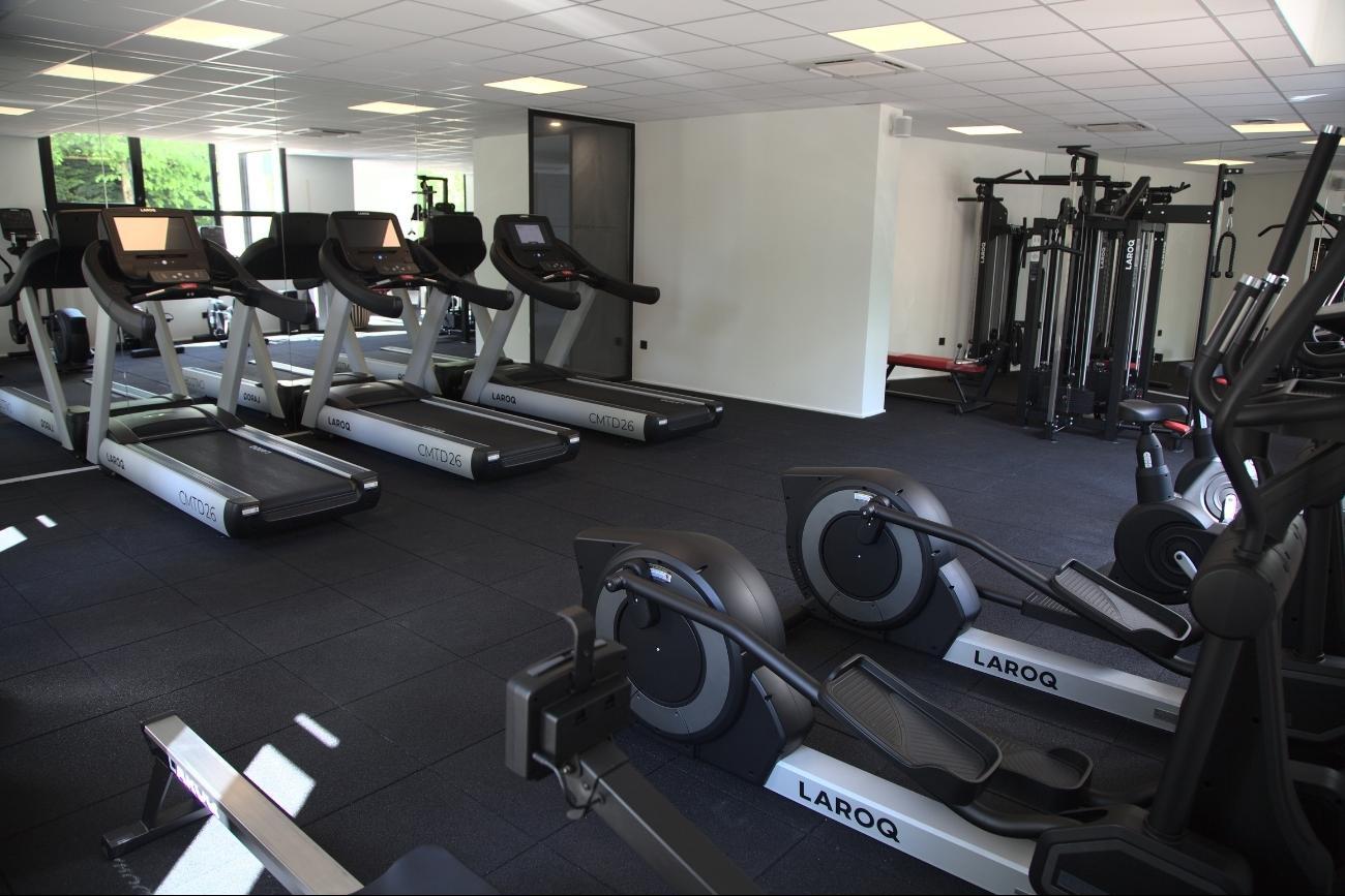 Fitnesszentrum des Hotels Paxton Paris