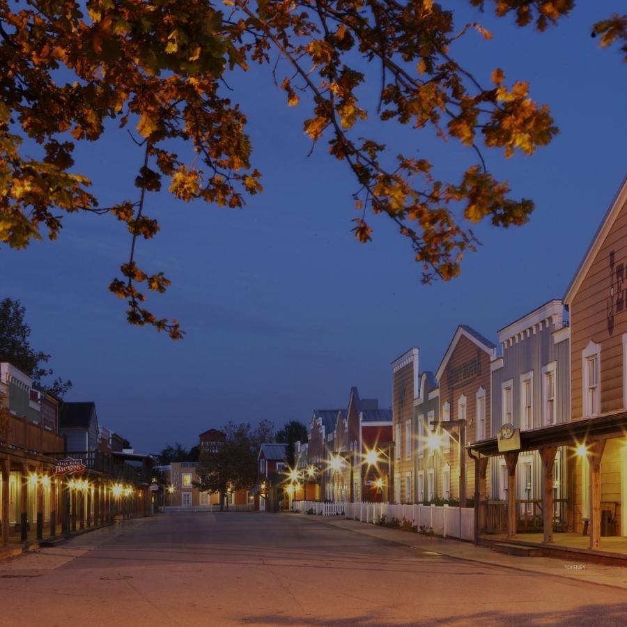 Sfeer Westernstadje gebouwen Hotel Cheyenne