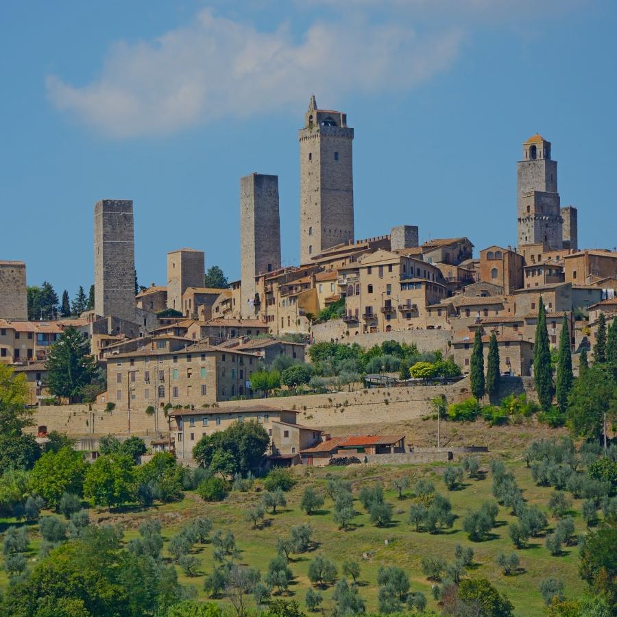 https://www.ceno-travel.com/cache/image/900x900_c80279c65277a3fb.jpg